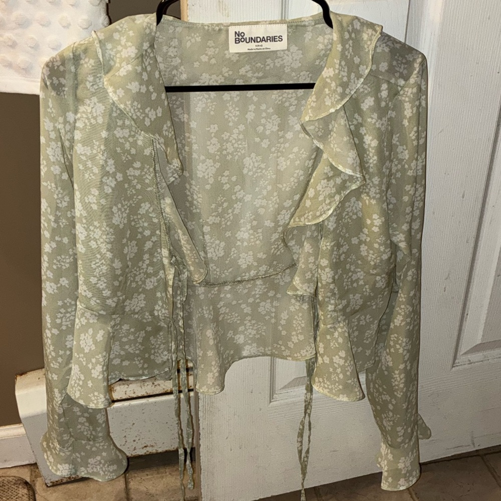 No Boundaries Light Green Floral Top